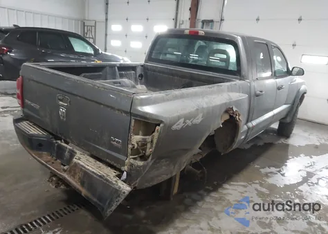 2005 Dodge Dakota St from USA, damaged, VIN 1D7HW28NX5S265037